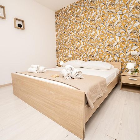 Central Rooms 128L ปาแลร์โม ภายนอก รูปภาพ