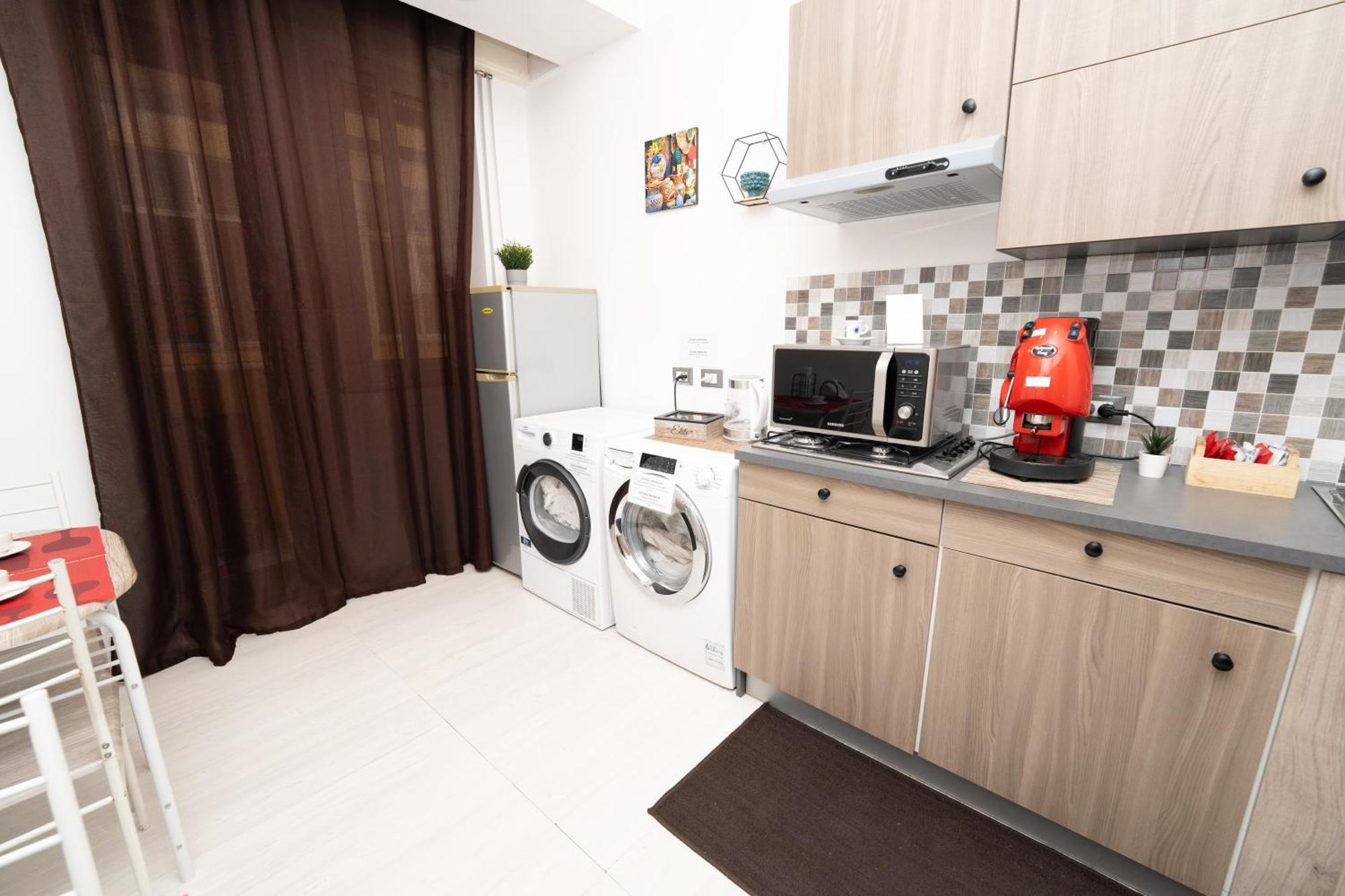 Central Rooms 128L ปาแลร์โม ภายนอก รูปภาพ