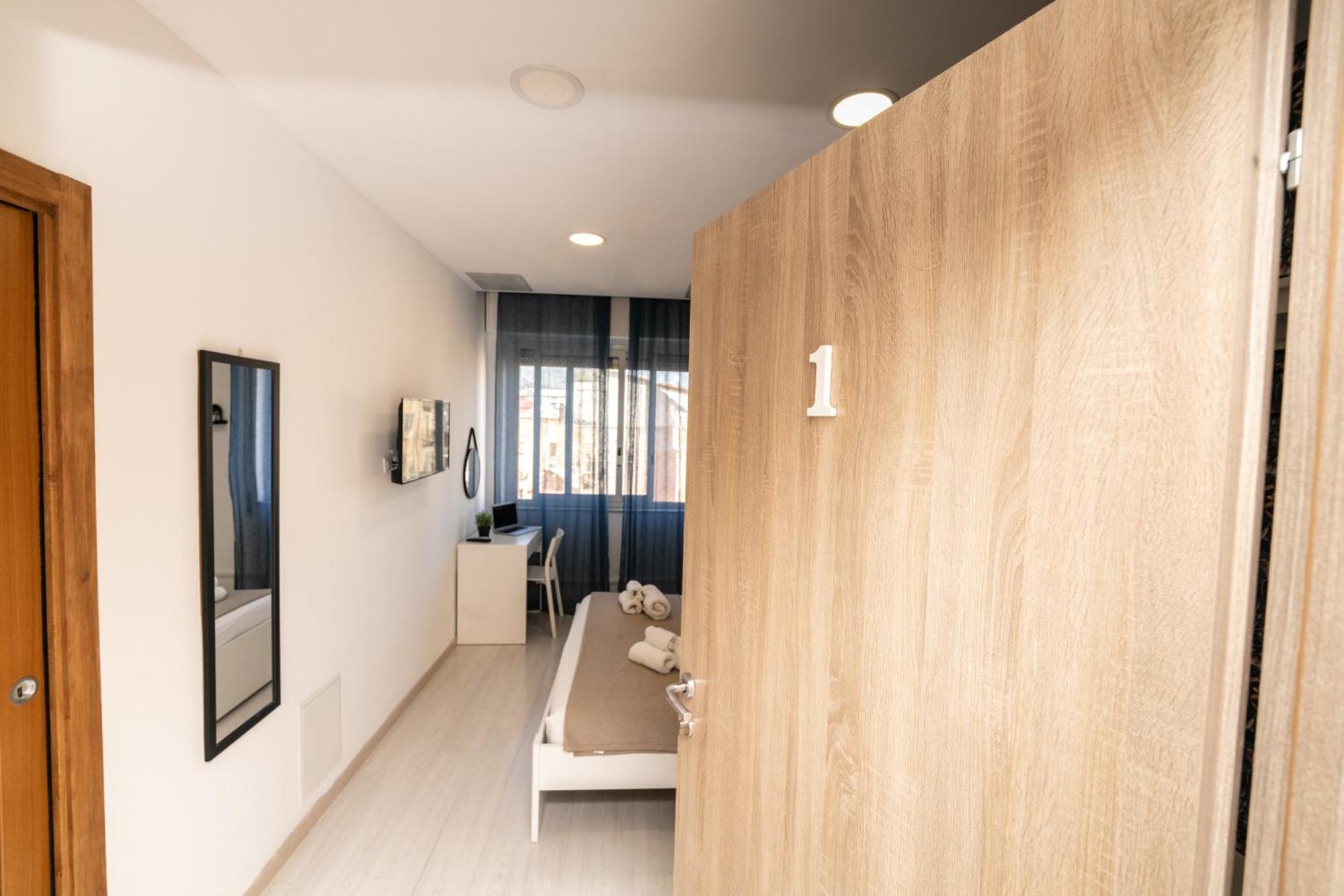 Central Rooms 128L ปาแลร์โม ภายนอก รูปภาพ