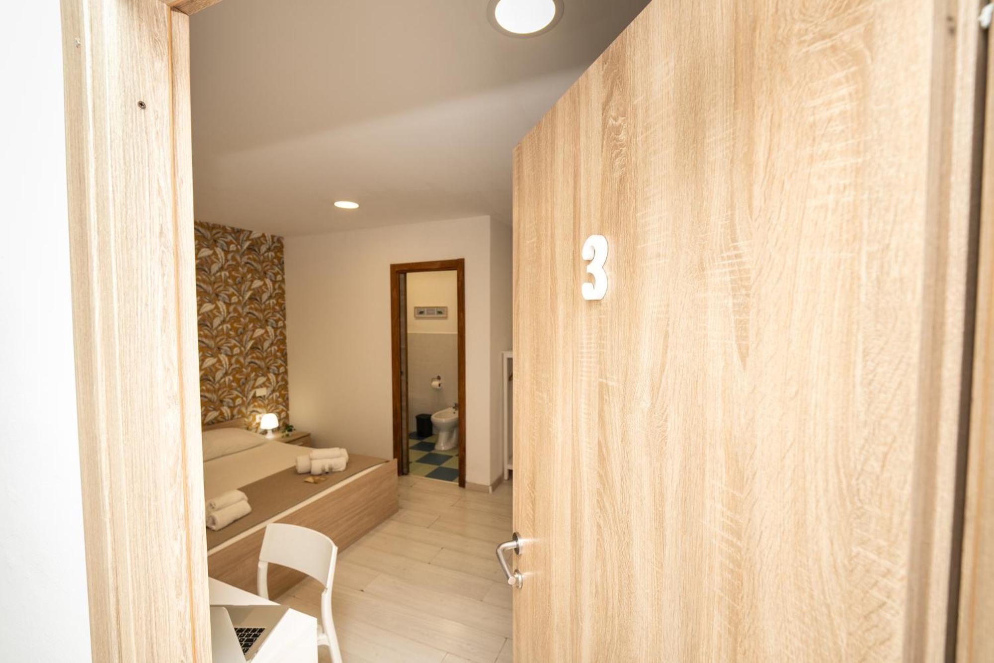 Central Rooms 128L ปาแลร์โม ภายนอก รูปภาพ